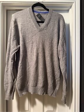 Lightweight Gray V-Neck Sweater for Men